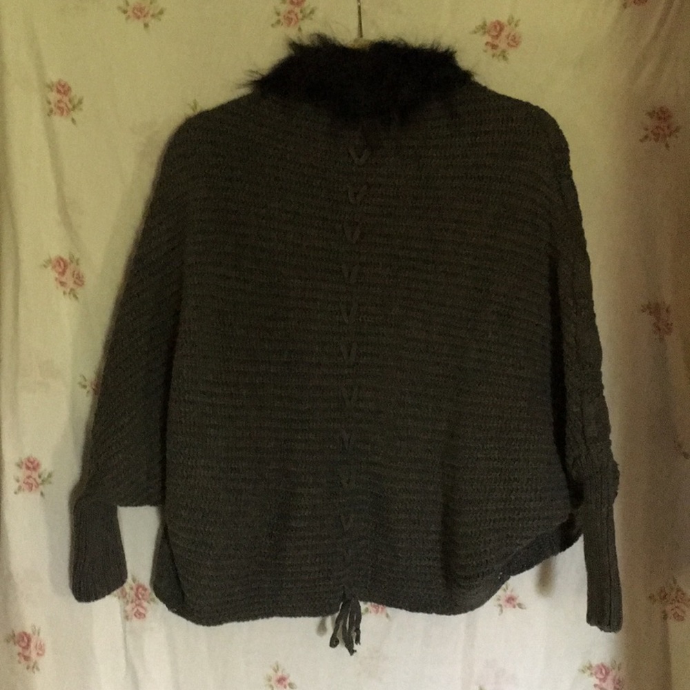 Gray Sweater - image 2